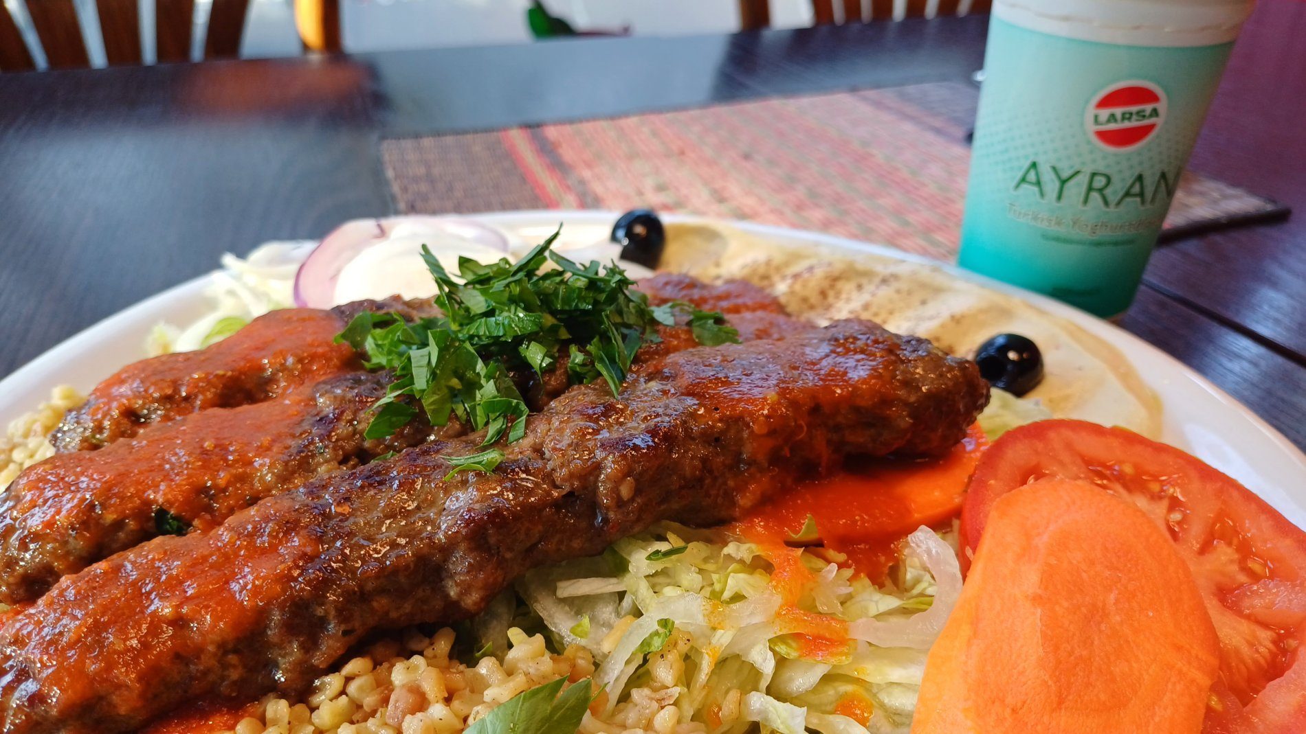 🍽️ Dining