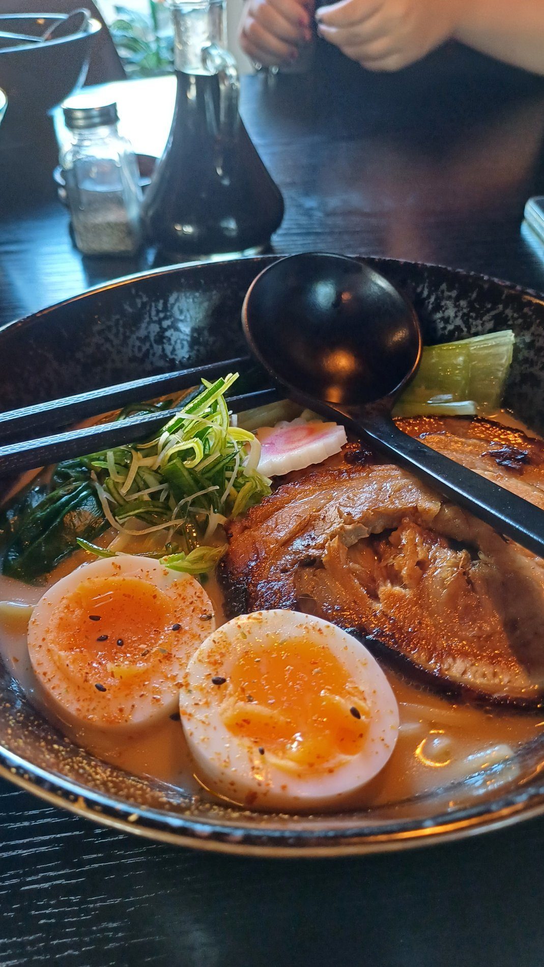 🍽️ Dining